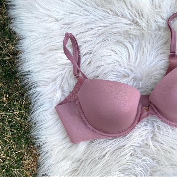 Victoria's Secret Other - Victorias Secret pink blush sparkle lined Demi 36B